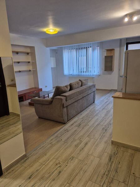 Militari, Apusului, 5 minute de metrou Pacii.